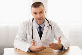 Kardiohirurg otkriva kojih 5 popularnih namirnica NIKADA NE JEDE: Razaraju srce i pluća, podižu pritisak i uzrokuju rak