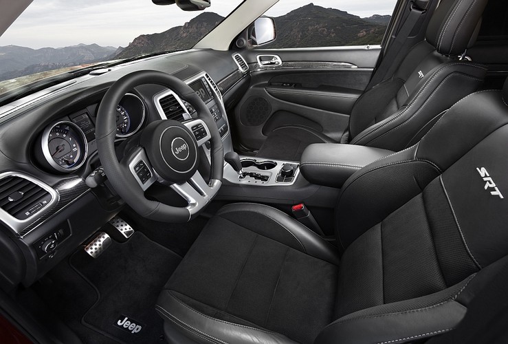 630 Nm momentu obrotowego nawija asfalt na koła…