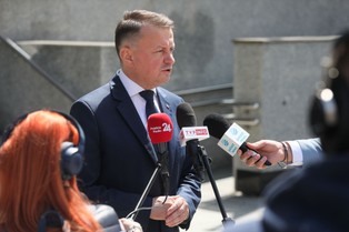 Przemieszczanie wojsk w Polsce. Szef MON apeluje, aby nie publikować zdjęć