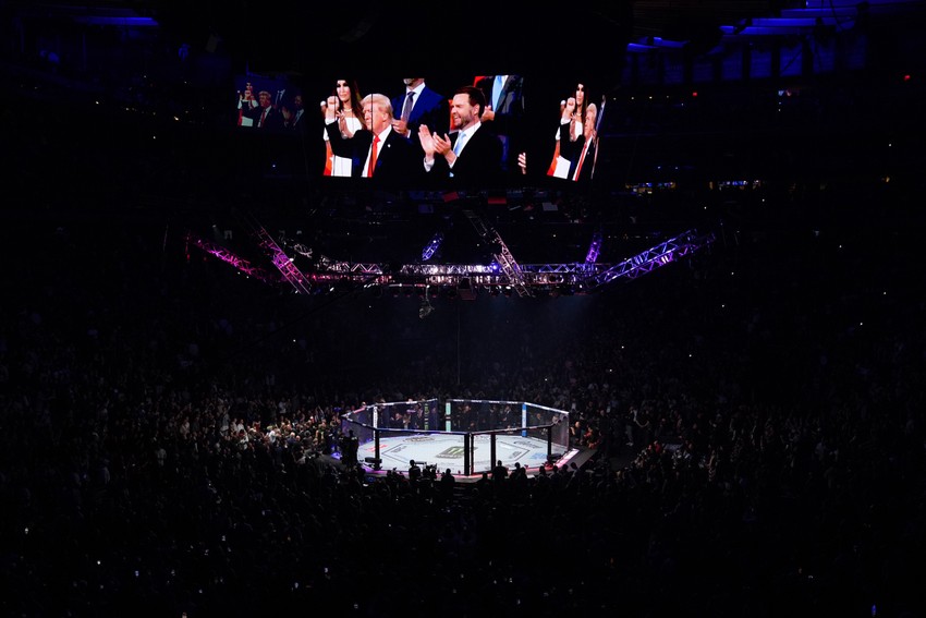 Donald Tramp na takmičenju UFC u Njujorku 16. novembra