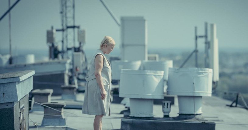 Dorota Pomykała w filmie "Kobieta na dachu"