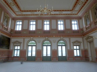 Dworzec Kolejowy w Przemyślu wyróżniony nagrodą "Zabytek Zadbany 2012"