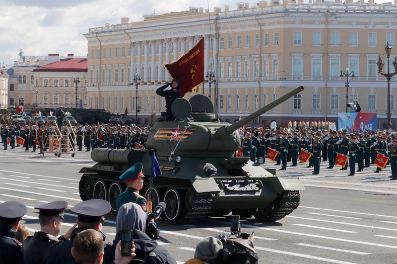 Czołg T-34 był jedynym tego typu pojazdem, który został zaprezentowany podczas parady