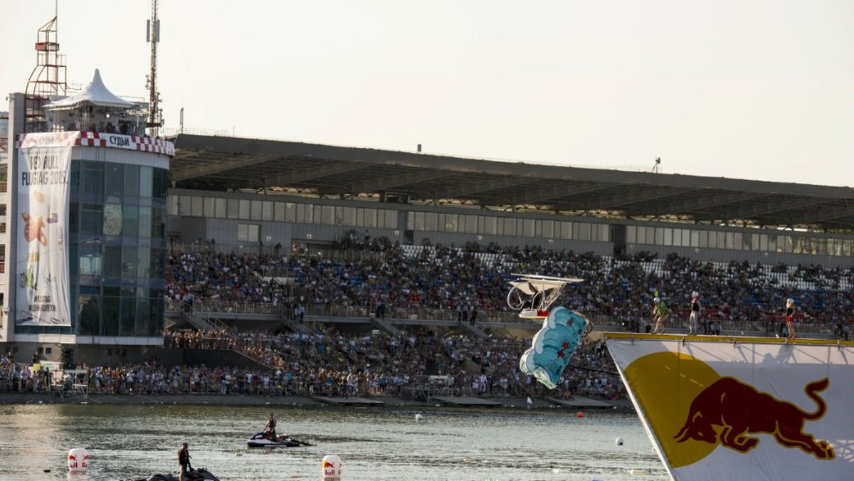 W zbliżającym się 5. Konkursie Lotów Red Bull wystartuje wiele zwariowanych drużyn. Przedstawiamy jedną z nich: Kung-Fu Panda TEAM.