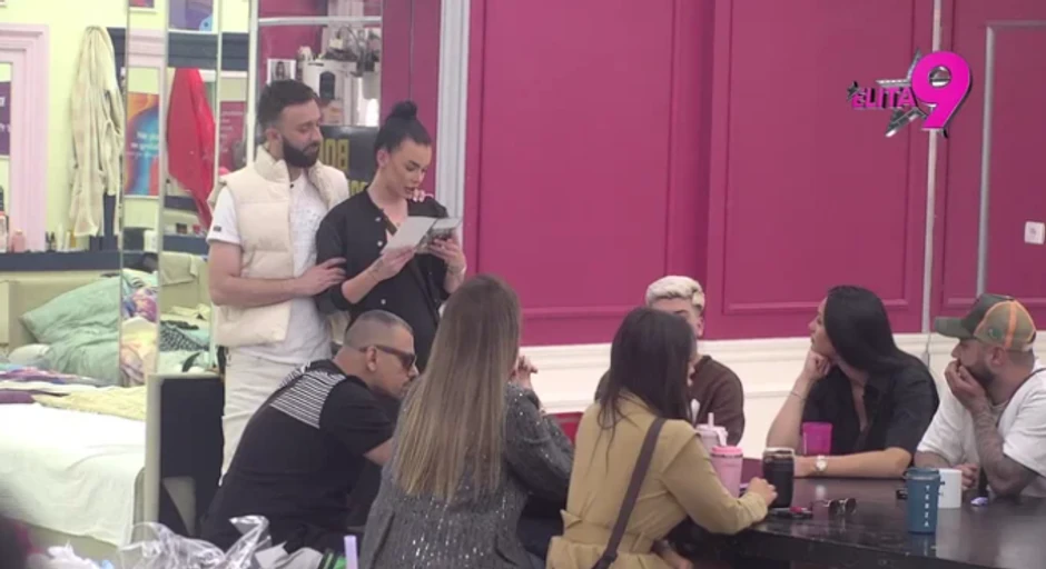 Majka nije poslala čestitku trudnoj Aniti: Šok u Eliti 9