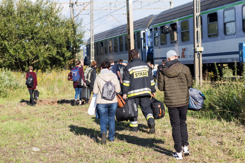 Zderzenie pociągu i drezyny w Kobylnicy