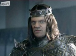 Tak Majewski przerobił Tuska na króla