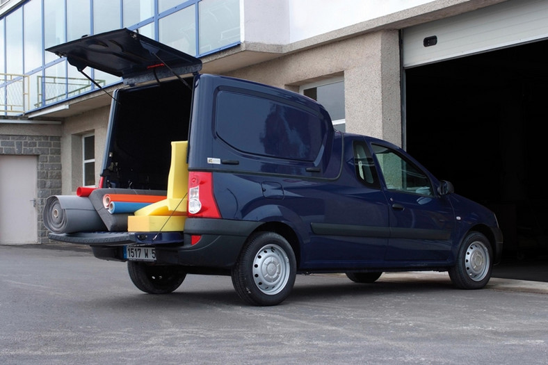 Dacia Logan - założę się, że takich wersji nie widzieliście