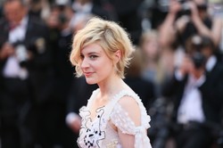 W kinach: "Małe kobietki". Greta Gerwig: Trudne czasy dla ambitnych dziewczyn [SYLWETKA]