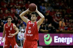 Ekstraklasa koszykarzy: Lider przegrał w derbach Pomorza