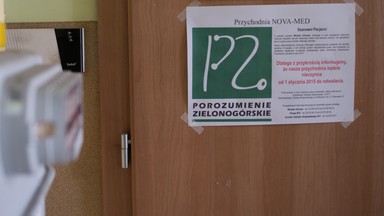 NFZ czeka na lekarzy; pacjenci korzystają z pomocy świątecznej