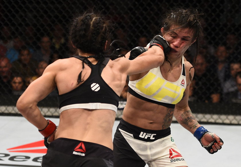 Joanna Jędrzejczyk pokonała Claudię Gadelhę i przeszła do historii UFC