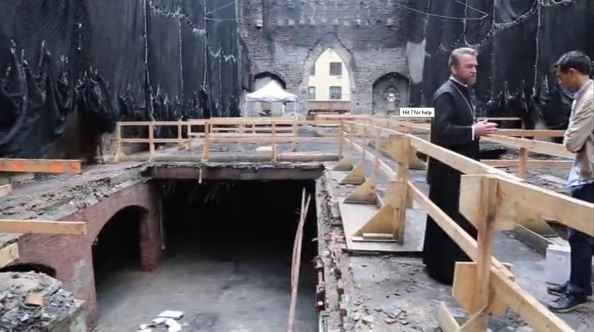 Protojerej stavrofor Živojin Rakočević kaže da su "potrebni milioni" za obnovu