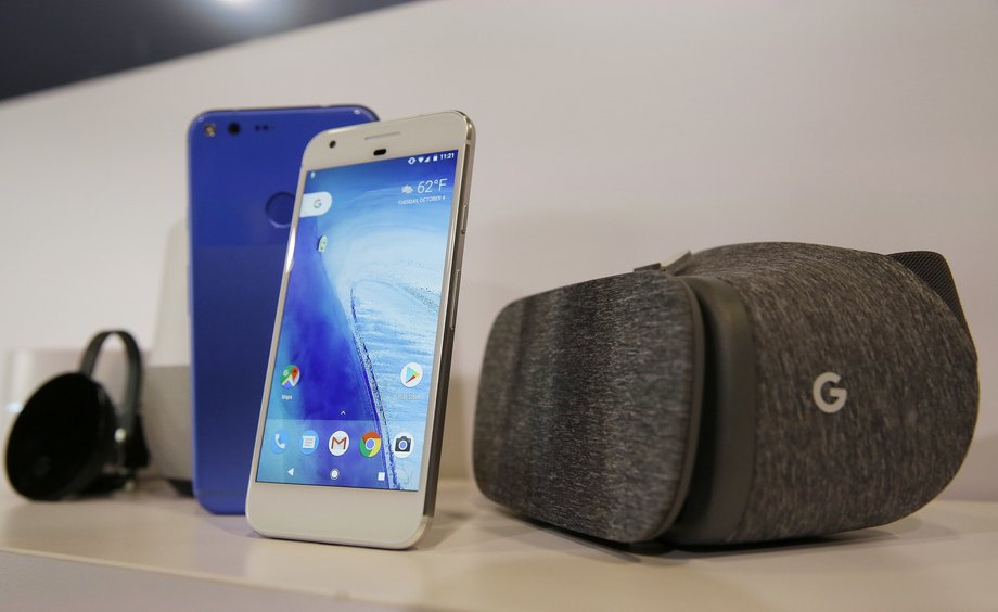 Gogle Daydream View Google'a