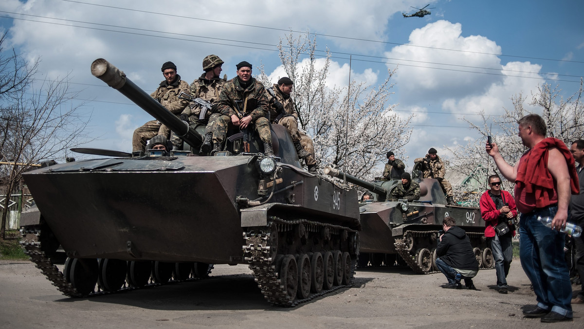 Ukraiński kontrwywiad przechwycił rozmowy, mające świadczyć, że Rosjanie przygotowują prowokacje, w wyniku których może zginąć nawet 200 osób, co ma stać się pretekstem do wprowadzenia na Ukrainę rosyjskich wojsk. Według szefa departamentu kontrwywiadu Służby Bezpieczeństwa Ukrainy (SBU) Witalija Najdy Rosja chce, by na Ukrainie polała się krew.