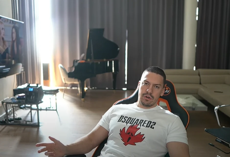 Baka Prase o Anji Bla i njenom "uznemiravanju" nove devojke