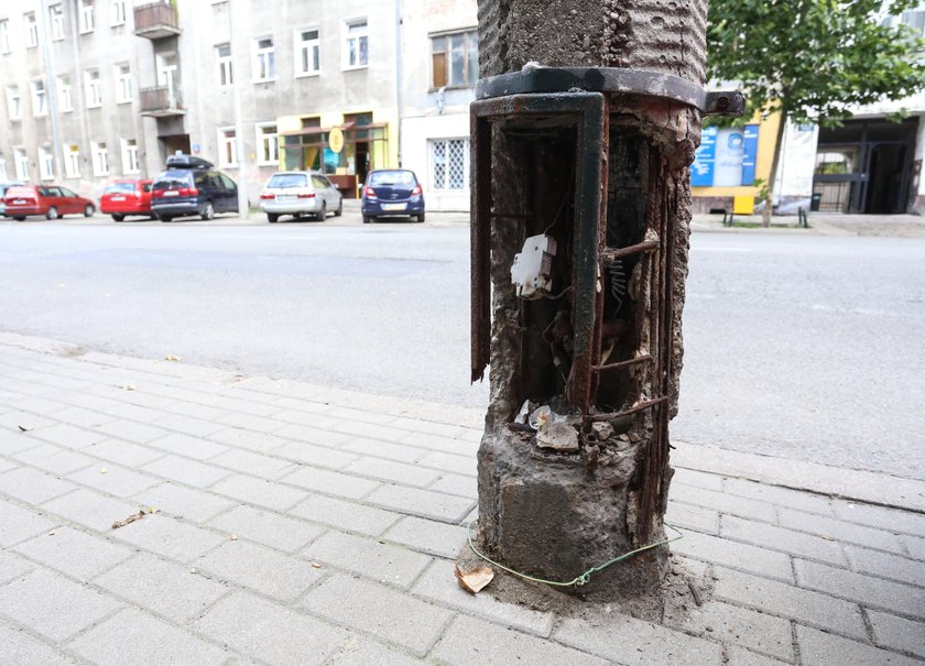 Strażnicy rozpoczynają kontrole szkół