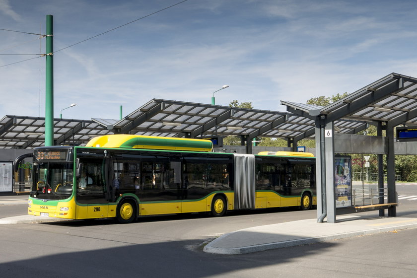 Tychy. Brak bezpośrednich połaczęn autobusowych do klinik w Katowicach 