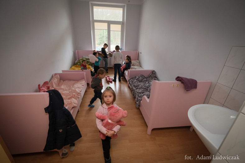 W budynku dawnego domu dziecka miasto przygotowało 50 miejsc dla dzieci z Ukrainy