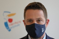 Trzaskowski o strajku kobiet: Apeluję do rządu o niewprowadzanie kontrowersyjnych decyzji