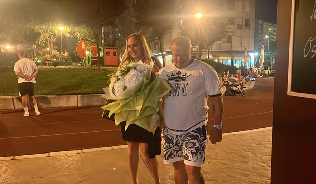 Osman Karić na rođendanu Aneli Ahmić