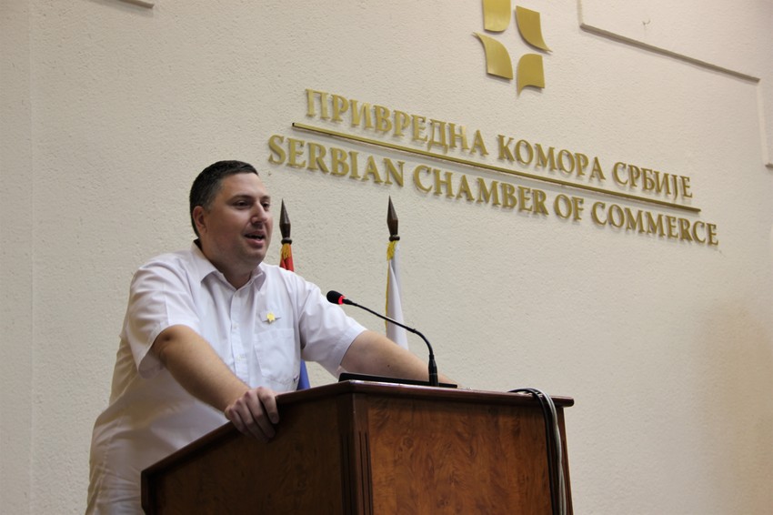 Obećao sam da ću dati sve od sebe da Srbiju predstavimo u najboljem svetlu i nadam se da ćemo u tome uspeti, kaže nastavnik Petrović iz Paraćina