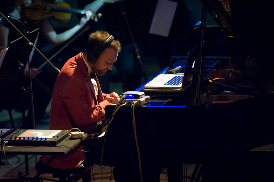 Koncert Steve Nash &amp; Turntable Orchestra