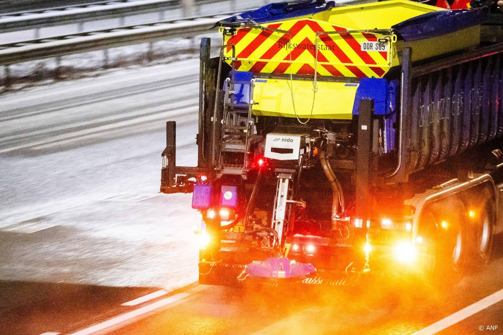 Code geel maandag: zeven uur gladheid in Groningen, Drenthe en Overijssel