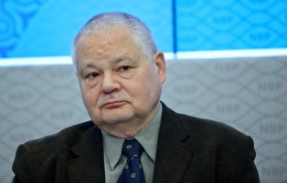 Glapiński: obniżka stóp nie da efektu w postaci wzrostu popytu na kredyt