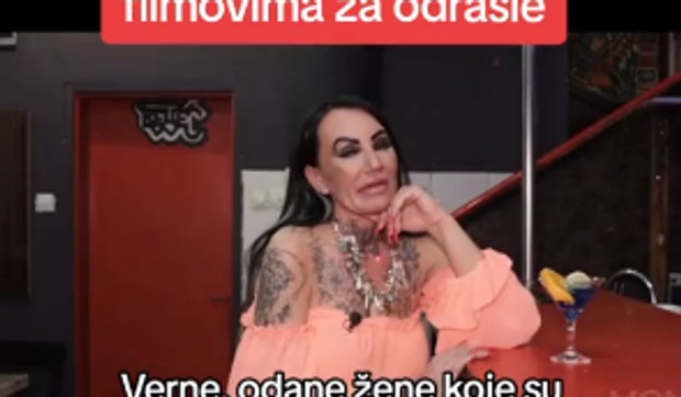 Medicinska sestra koja je postala striptizeta