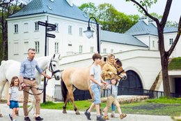 Lato, historia i relaks, czyli pięć pomysłów na wakacyjny wypoczynek w hotelach Arche