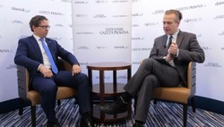 Szczecki: Klienci indywidualni oczekują możliwości wyboru formy kontaktu z bankiem