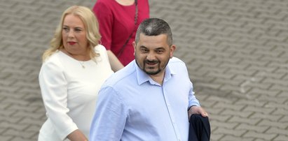 Żona posła PiS ma utajnione zarobki w spółce komunalnej.  W podobnej sprawie już zapadł wyrok