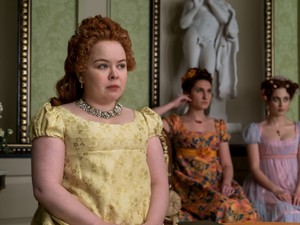 A Bridgerton szerelmespárja között a valóságban is tapintani lehet a kémiát