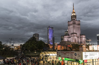 Nad bankami w Polsce zbierają się ciemne chmury. "Nie widzę światełka w tunelu"