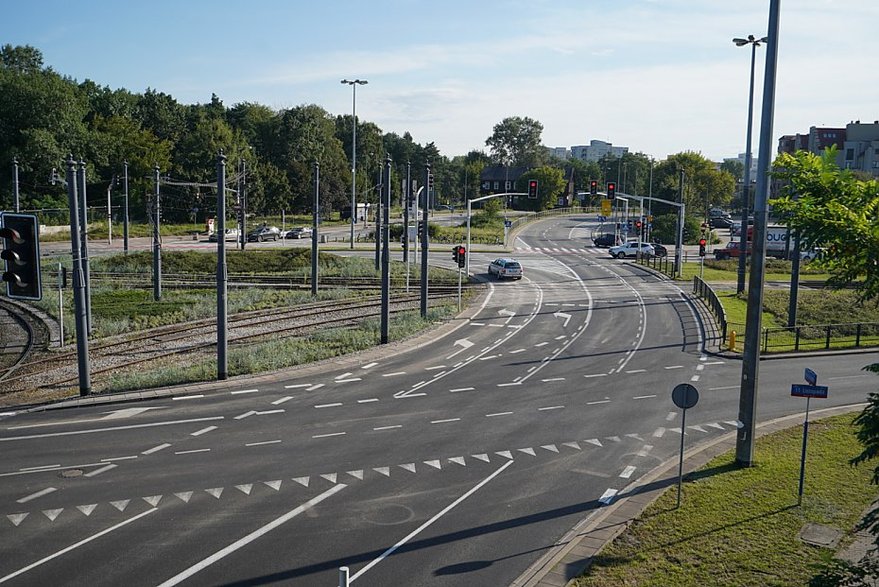 Z Ronda Żaba bezpośrednio i płynnie aż do Ronda Wiatraczna? źródło: ZDM