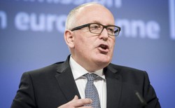 Timmermans podczas debaty o Polsce w PE: Niebezpieczeństwo zagrożenia dla zasad państwa prawa