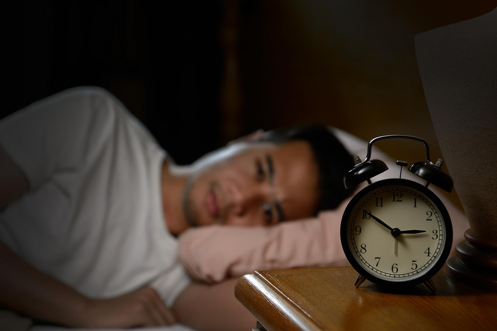 Zobúdzanie sa počas noci je veľký problém mnohých ľudí.