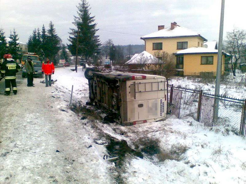 TIR zderzył się z busem