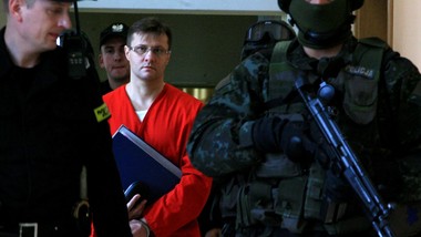 zabójca "pershinga" wyszedł na wolność. dawny milioner ma specjalne życzenie