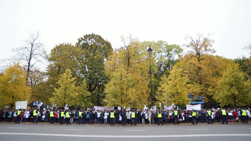 Protesty lekarzy rezydentów w całej Polsce