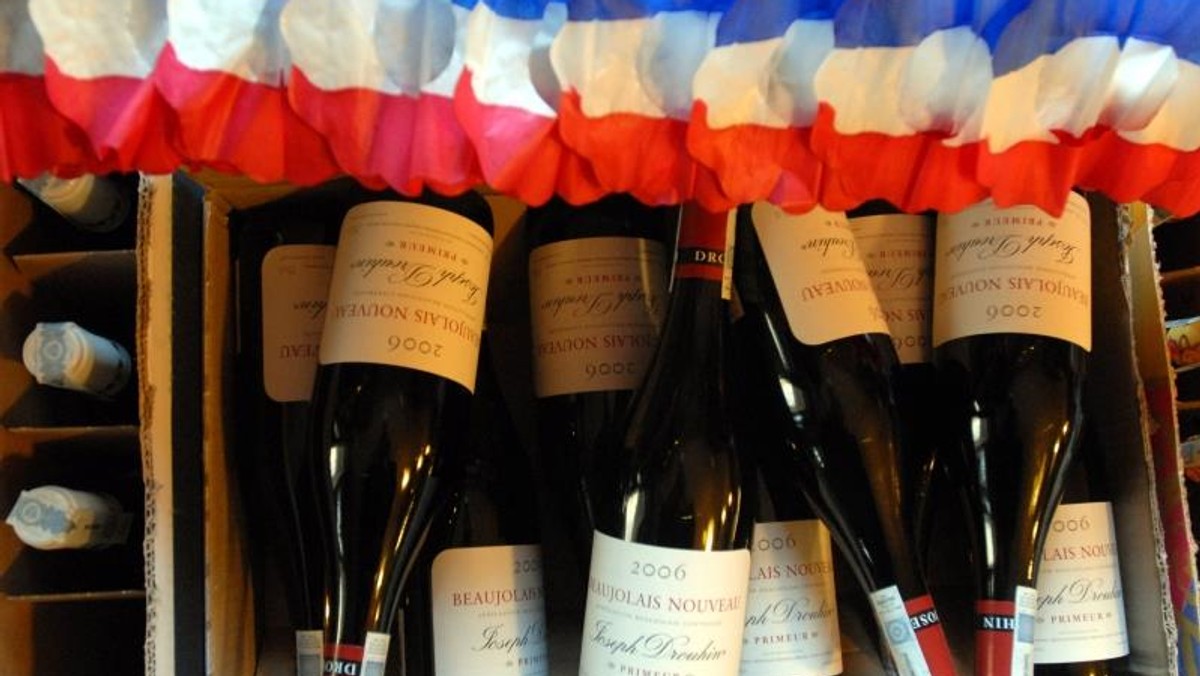 Beaujolais Nouveau butelki flaga Francji