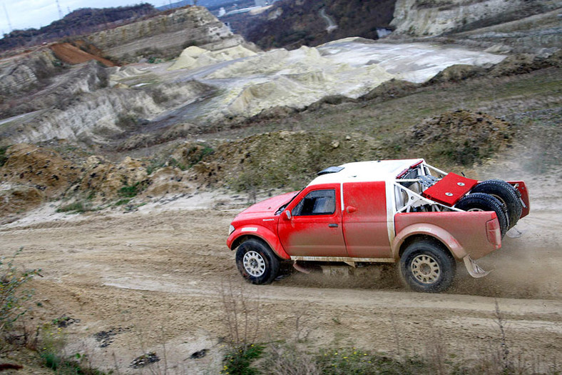 Rajd Dakar 2010: Overdrive - Hołek odebrał Nissana (fotogaleria)