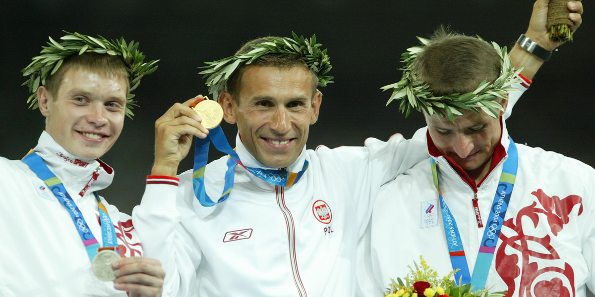 Robert Korzeniowski zdobył  Atenach zdobył swój czwarty olimpijski medal. 