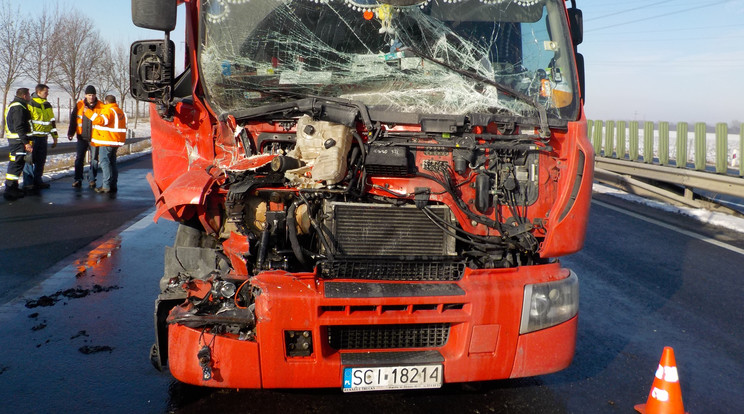 Teljes volt a káosz /Fotó: Sauerbrei Klausz c.tű.ftőrm - Komárom HTP