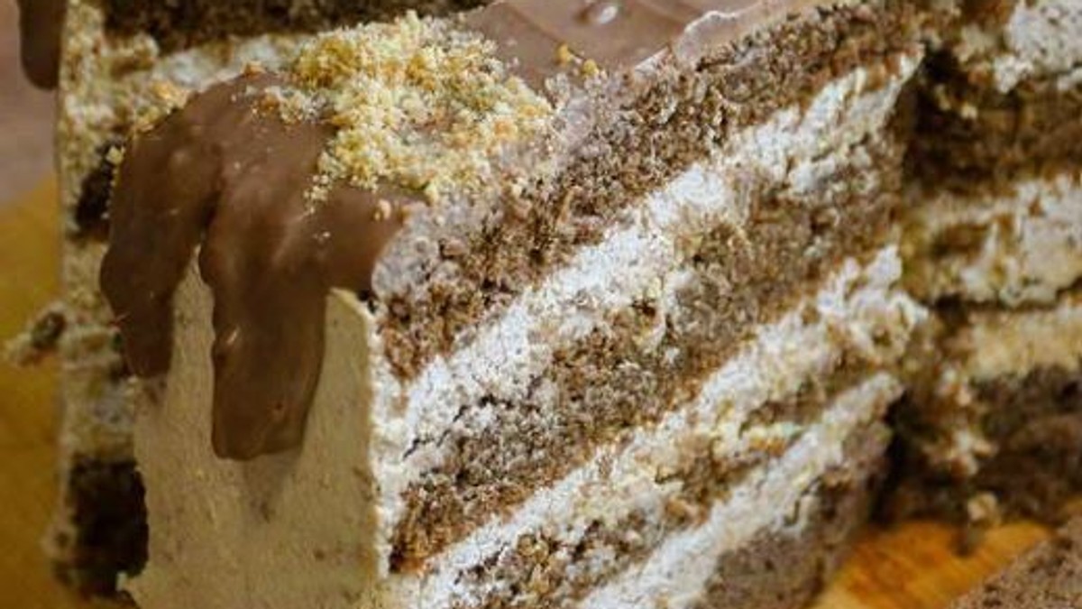 Čoko-moko torta, recept za najkremastiju sočnu poslasticu