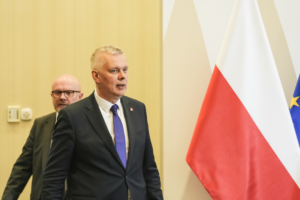Rząd szykuje dwa warianty dla CBA. Przyszłość biura zależy od prezydenta