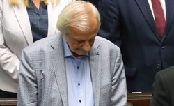 Terlecki wyjaśnia sprawę spotkania z przedstawicielami koncernu tytoniowego. "Jakiś śmieszny dziennikarz zrobił zdjęcie"