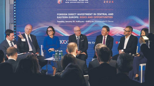 Inwestorzy zagraniczni doceniają szanse w Polsce i regionie