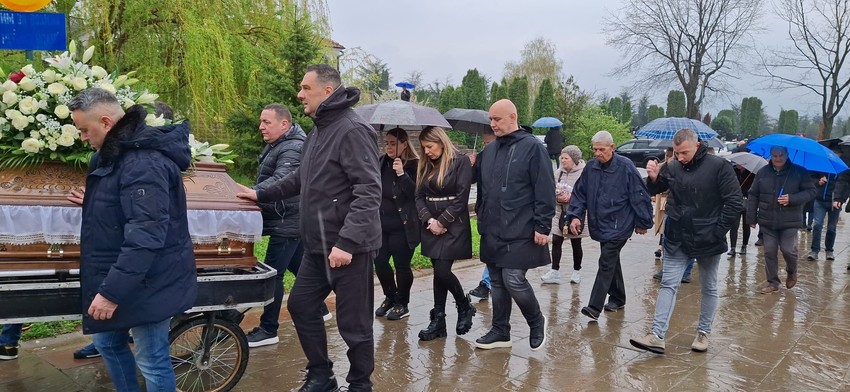 Sahrana brata Viki Miljković